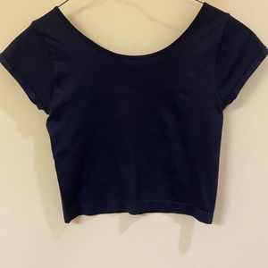 Black crop top, M/L, true to size. Soft and stretchy. Worn once.